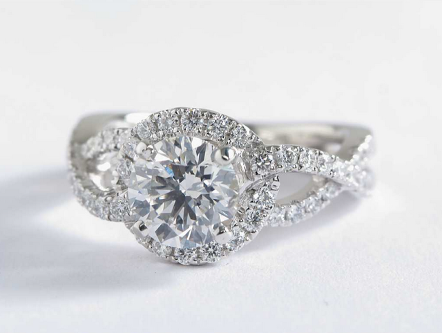 Colin Cowie Engagement Ring